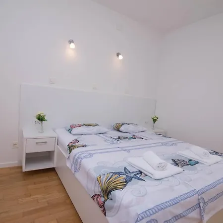 Radnik Vrsikovo Apartmán Mali Lošinj