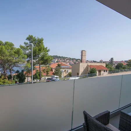 Radnik Vrsikovo Mali Lošinj
